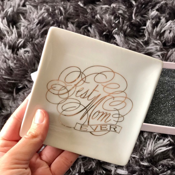 Mothers Day Gift Tray - Picture 4 of 6